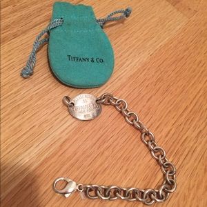 Return To Tiffany bracelet